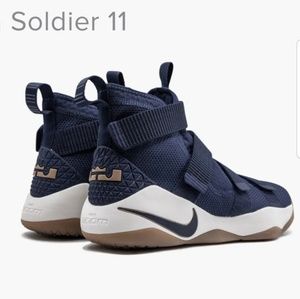 LEBRON SOLDIER 11. Size 12